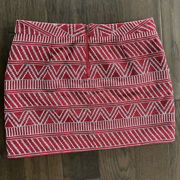 JustFab Skirt - Picture 7 of 10
